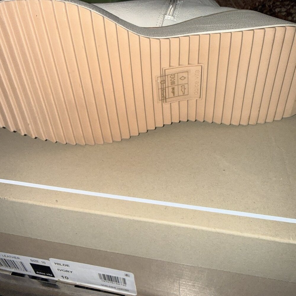 New Dolce Vita Women's Hilde Ivory Boots Size 10 - Picture 4 of 6